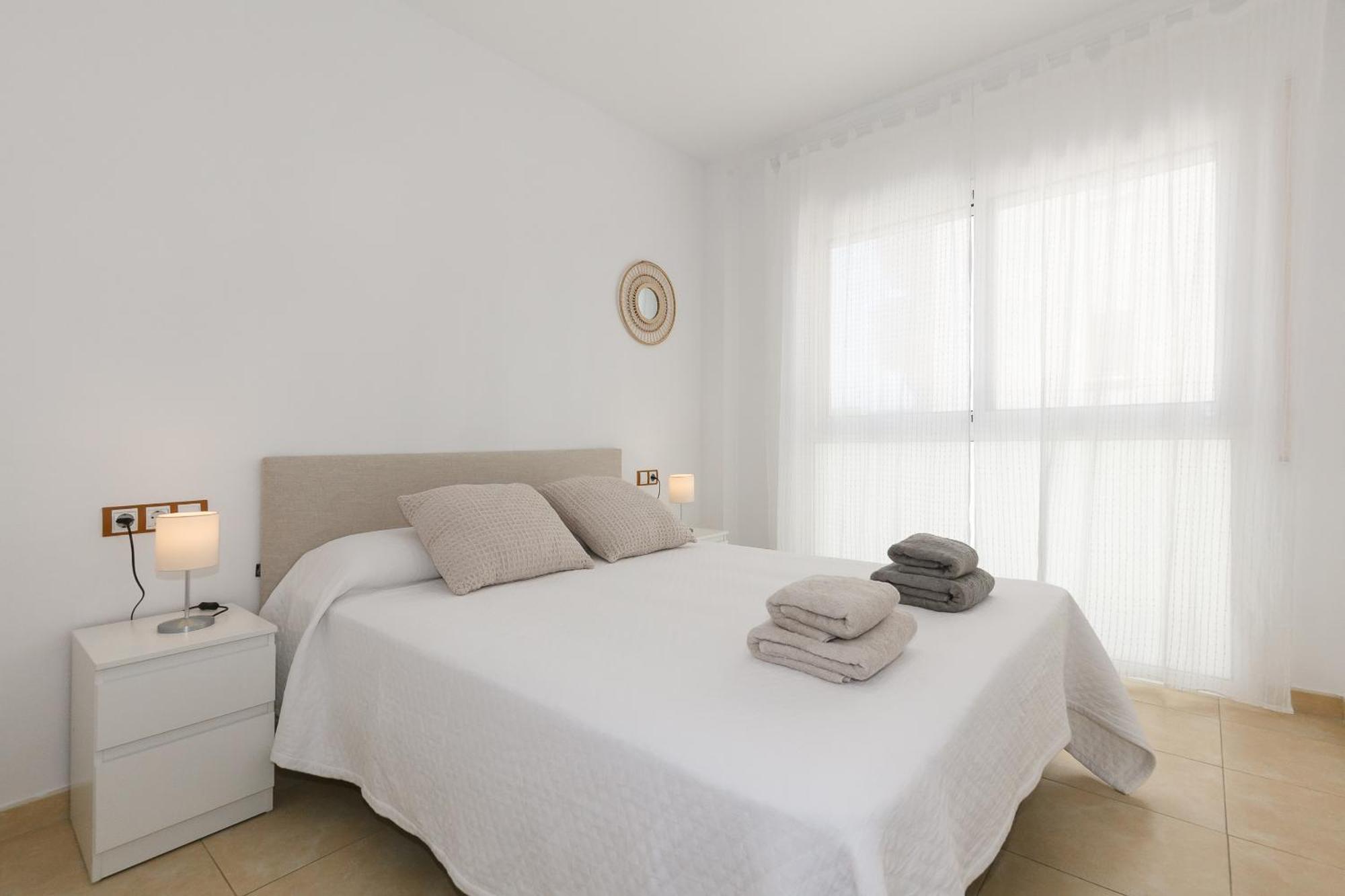 Uhc Els Pins Apartments Salou Exterior photo