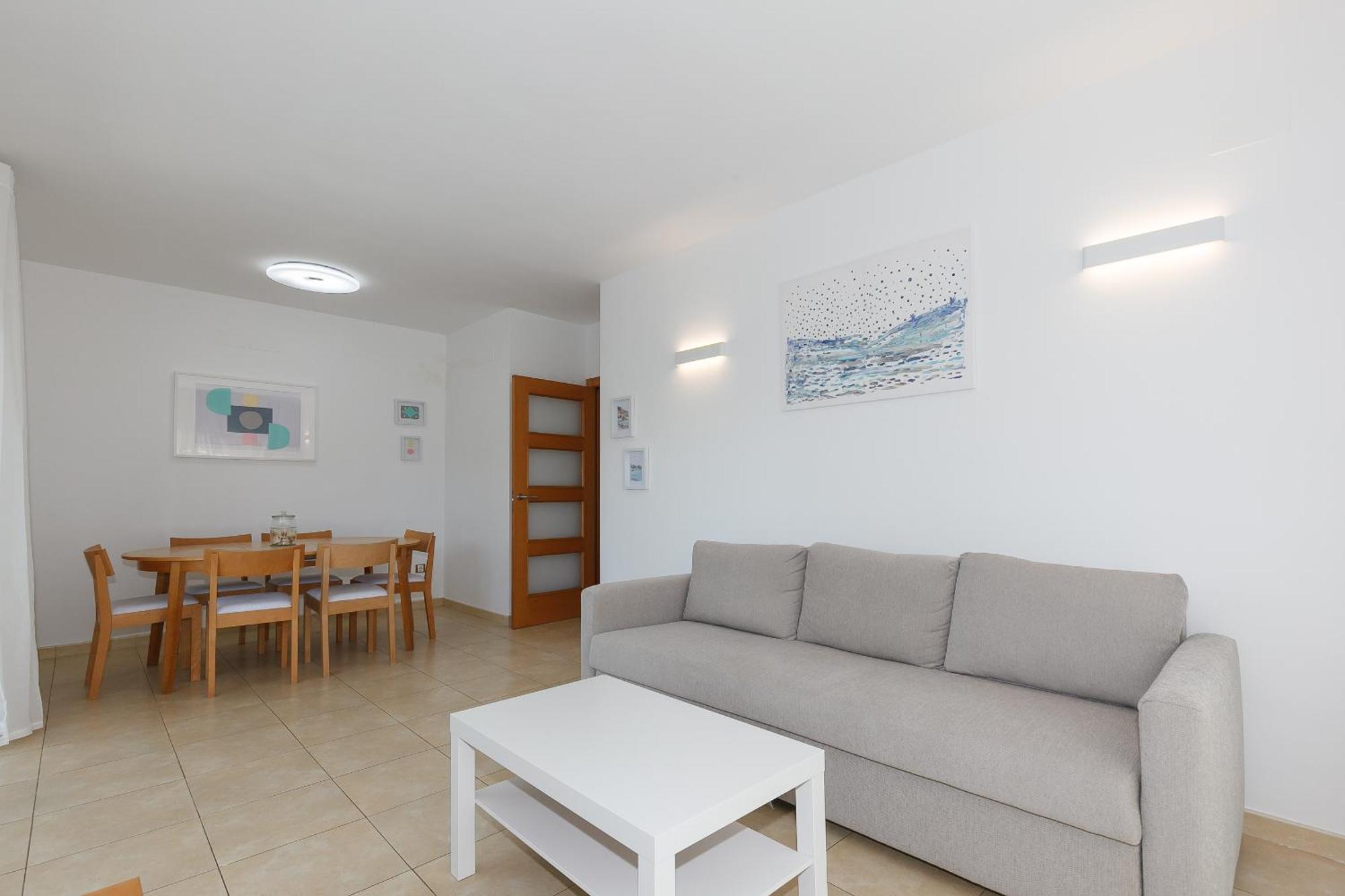 Uhc Els Pins Apartments Salou Exterior photo