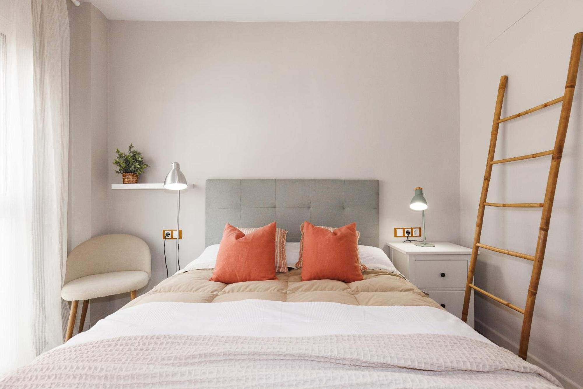 Uhc Els Pins Apartments Salou Room photo