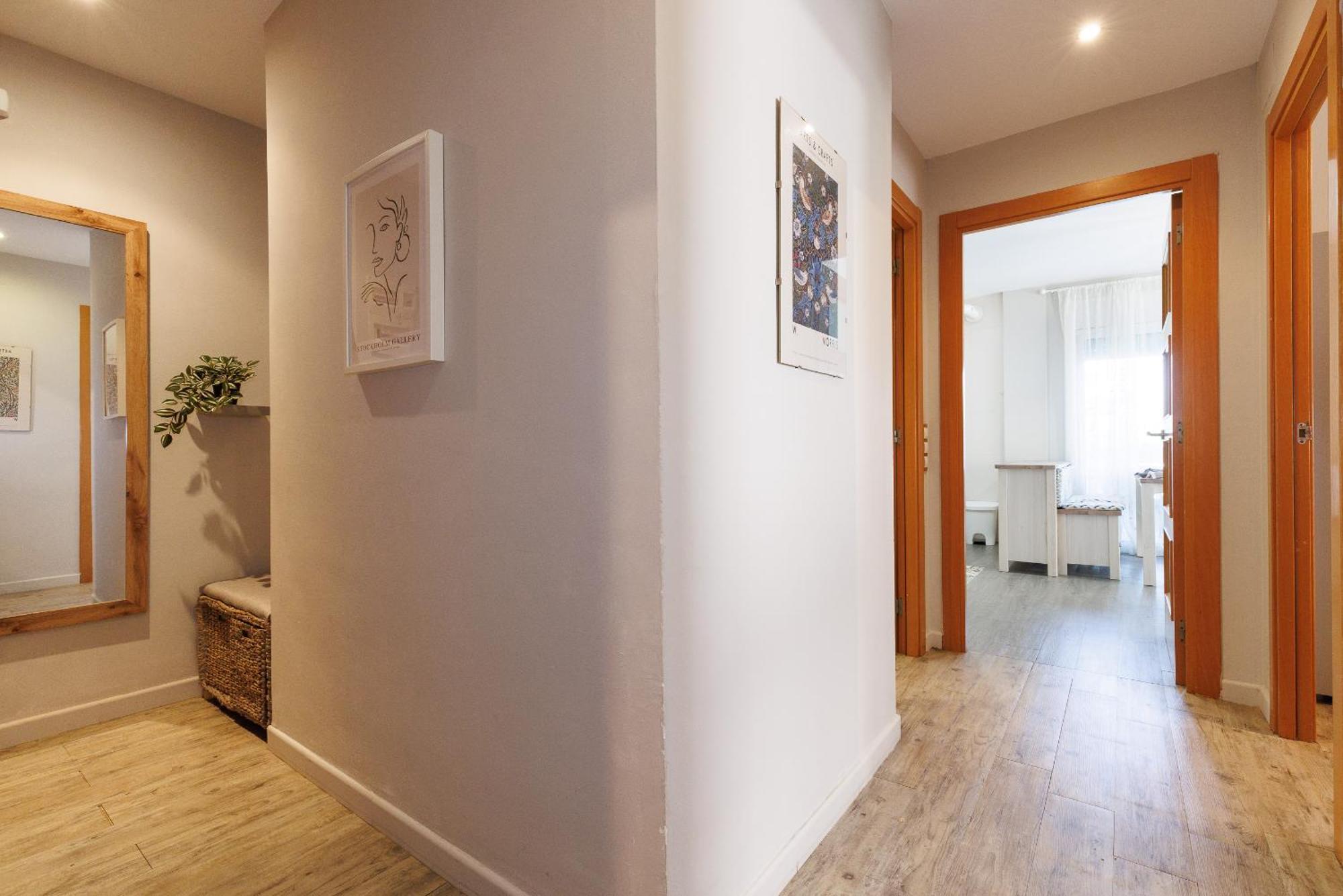 Uhc Els Pins Apartments Salou Room photo