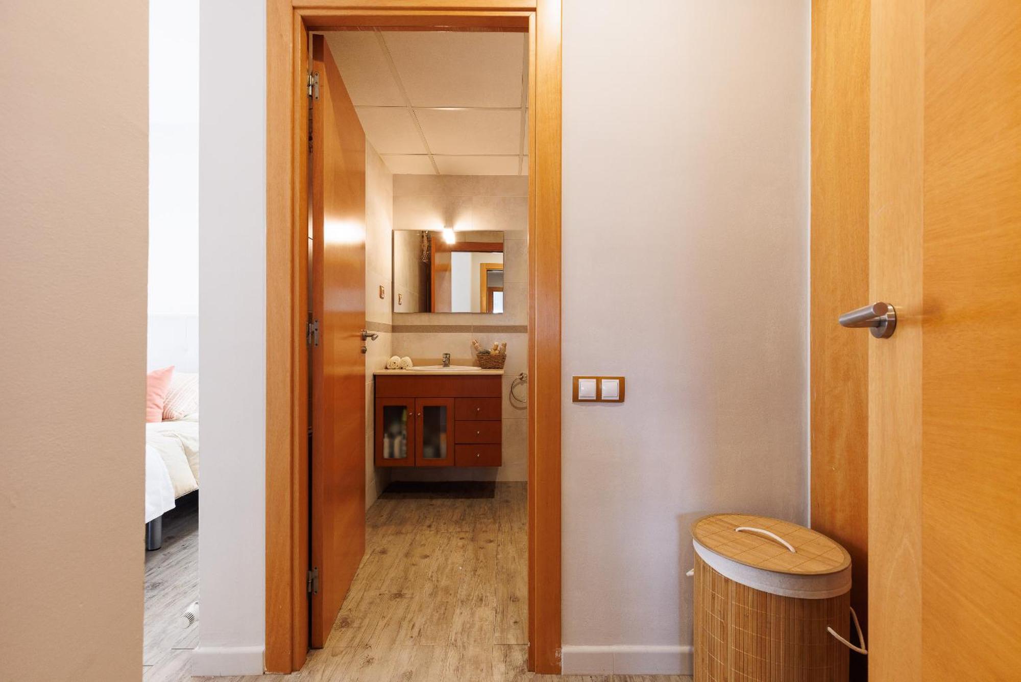 Uhc Els Pins Apartments Salou Room photo
